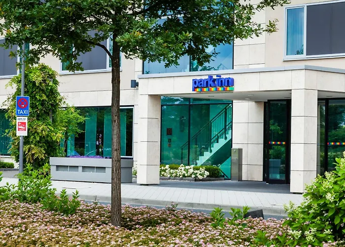 Park Inn By Radisson Frankfurt AirportAlbergo